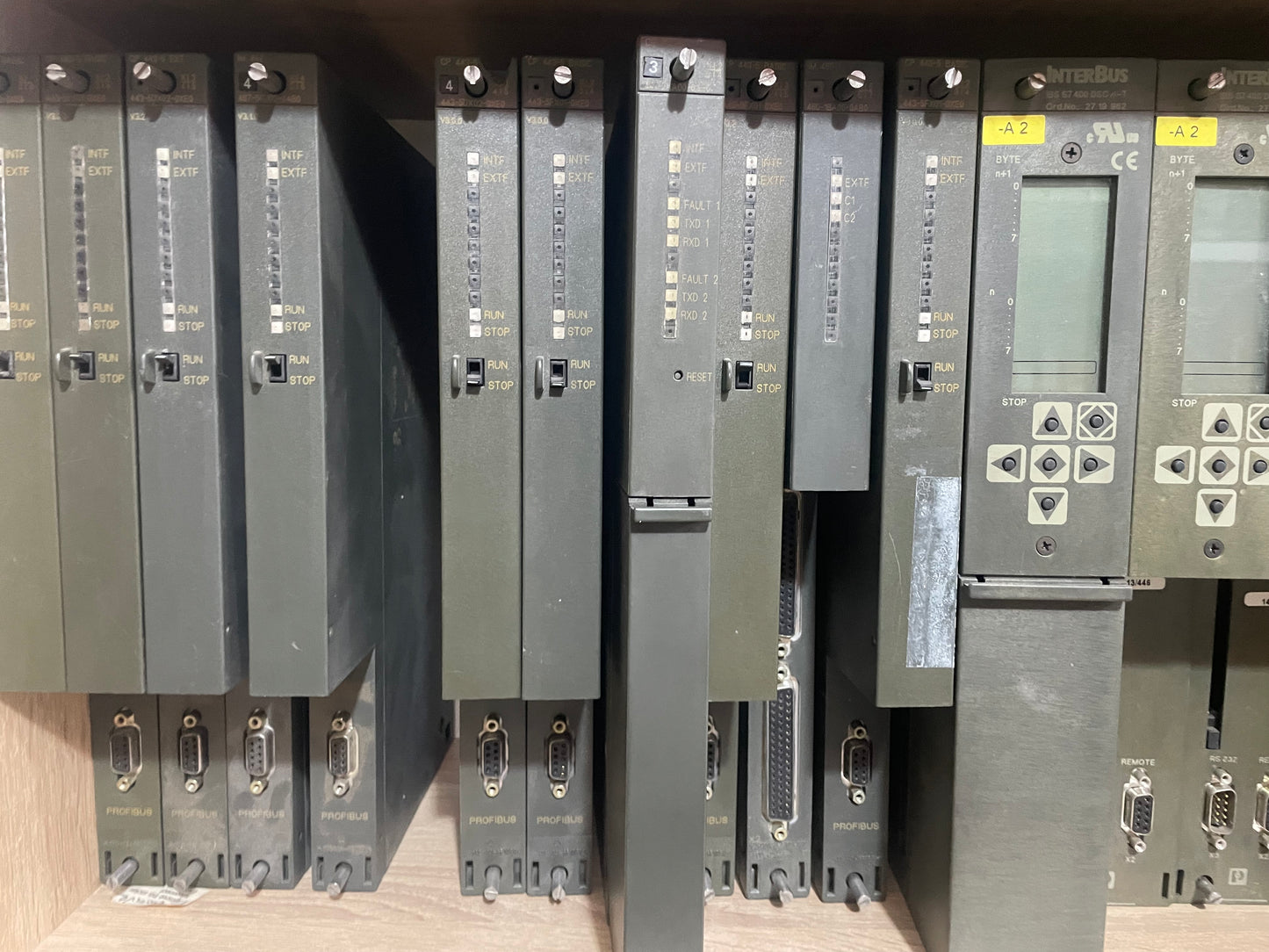 S7-400 siemens la gamme complète est disponible (plc / modules / alimentation)