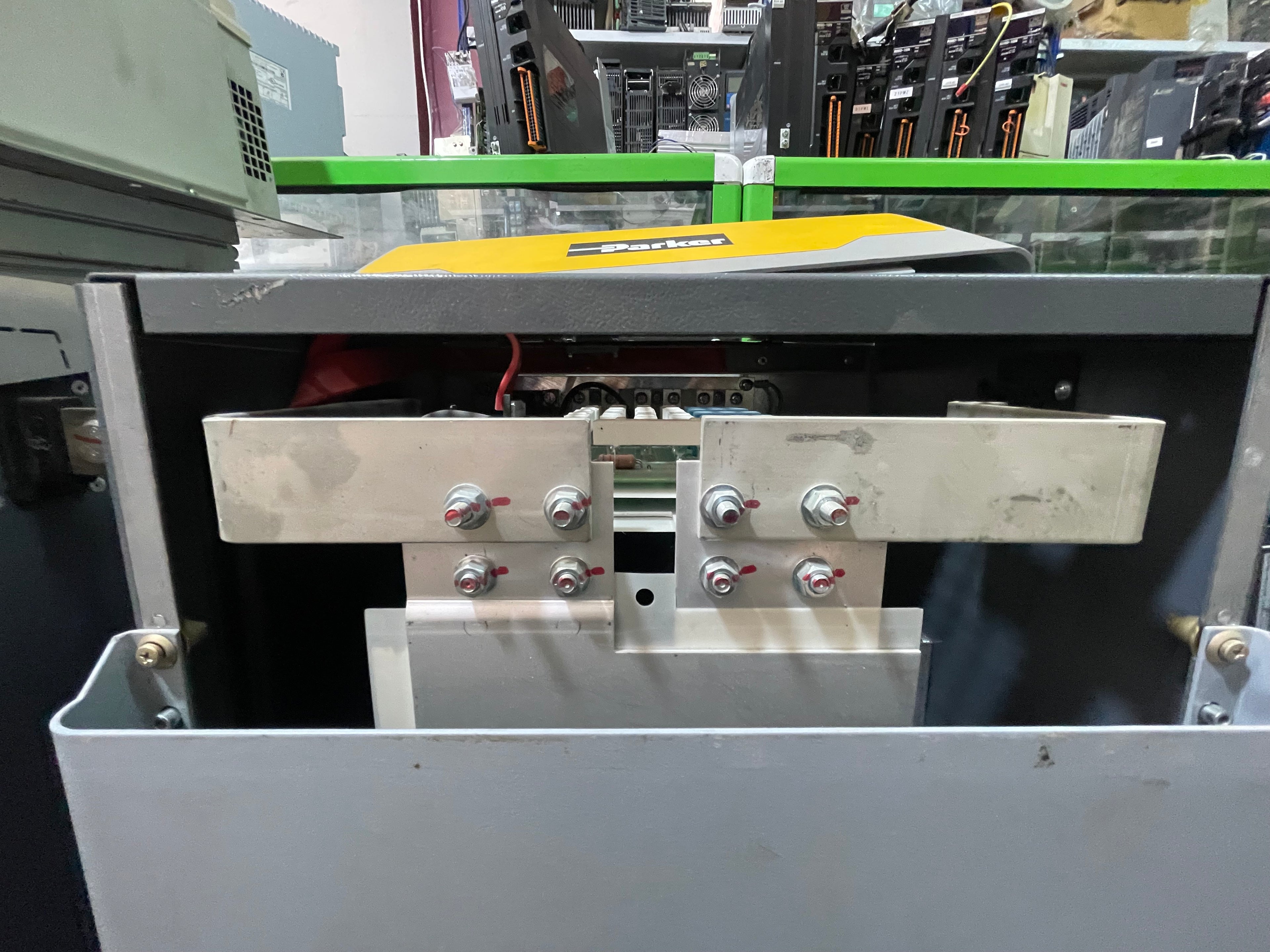 Parker 690+ 132Kw Ac INVERTER