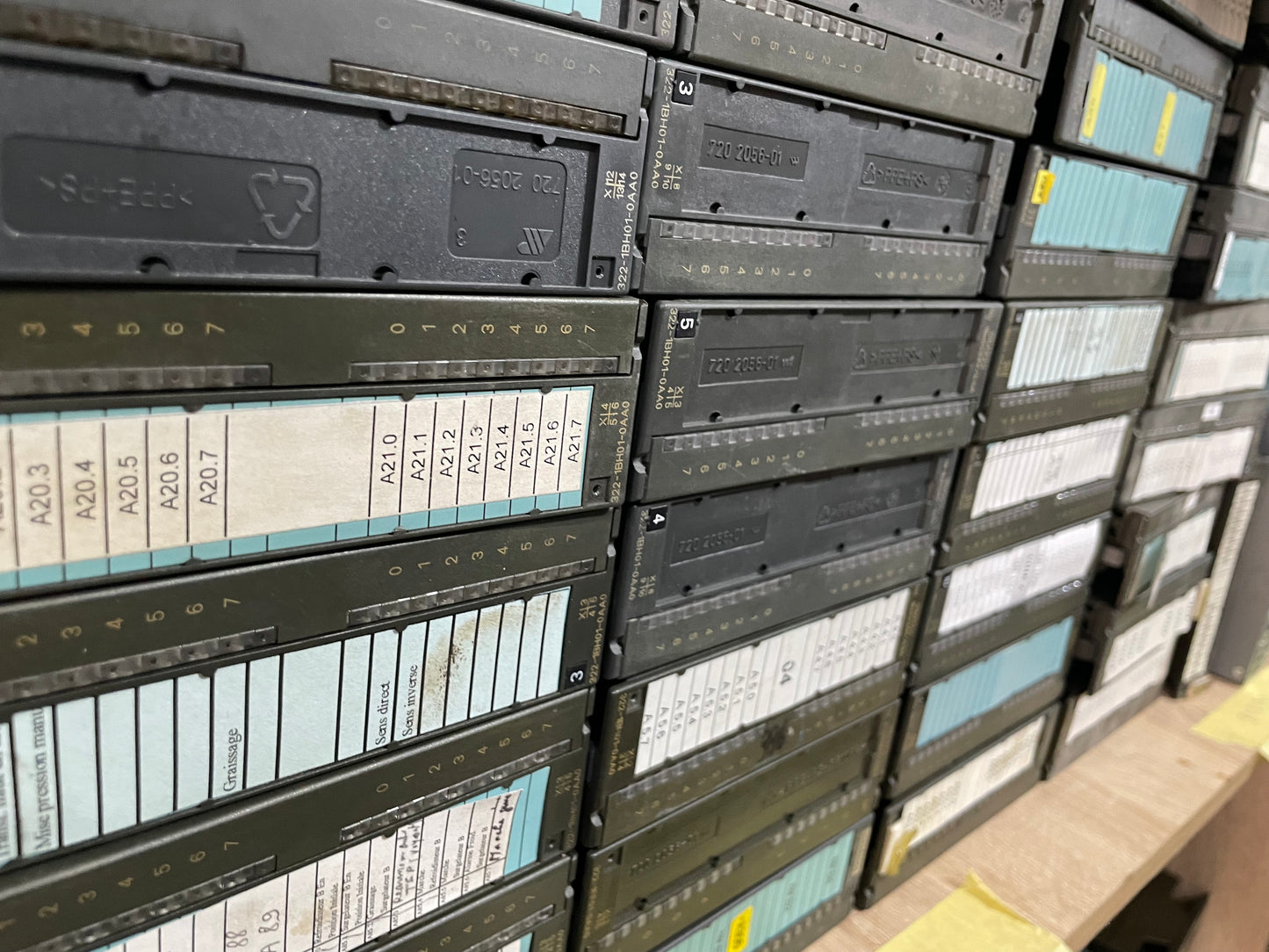 S7-300 siemens la gamme complète est disponible (plc / modules / alimentation)